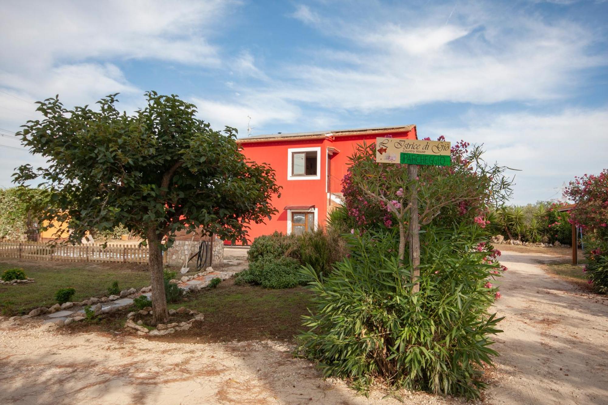 Agriturismo L'Istrice Di Gio Montalto di Castro Exteriör bild