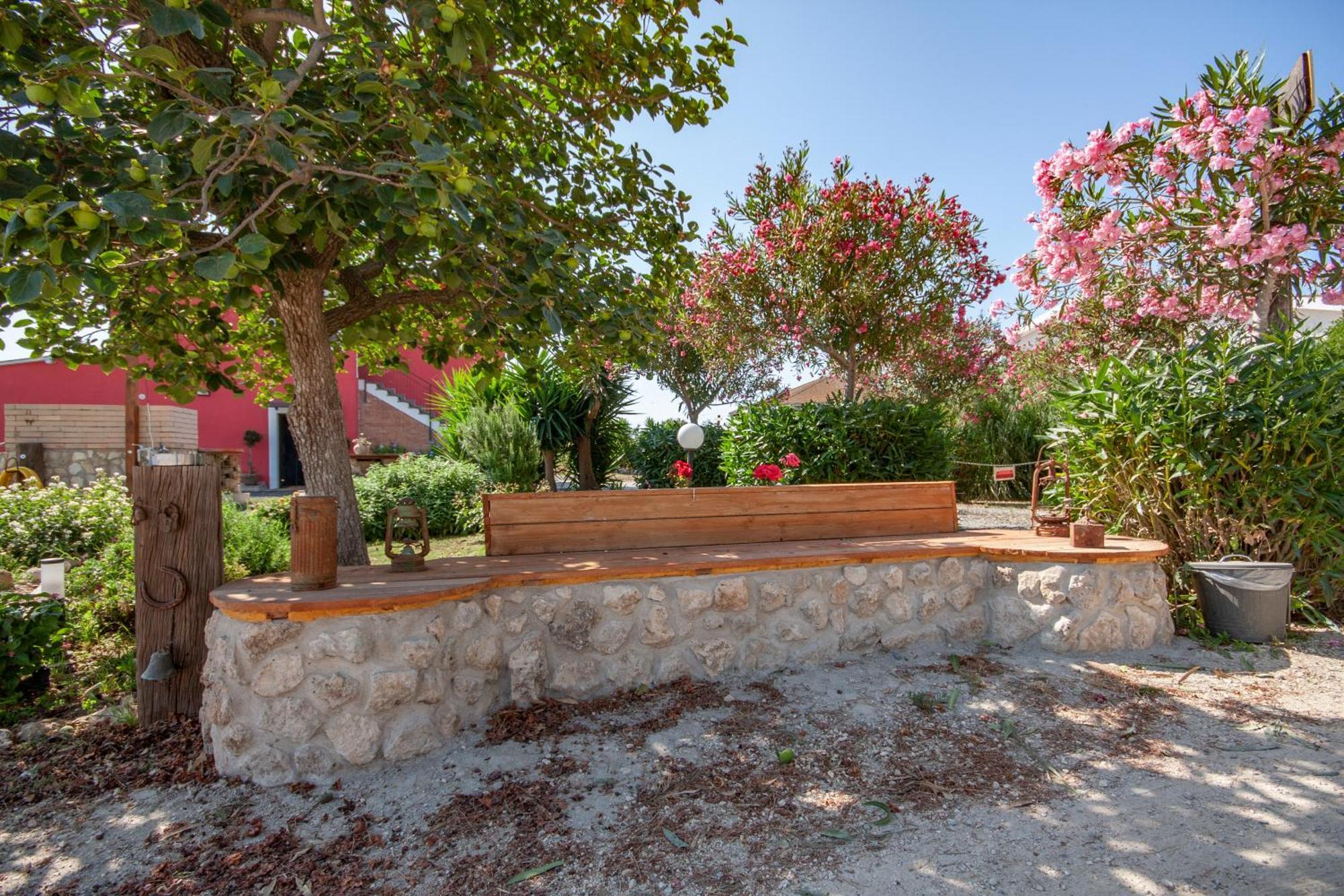 Agriturismo L'Istrice Di Gio Montalto di Castro Exteriör bild