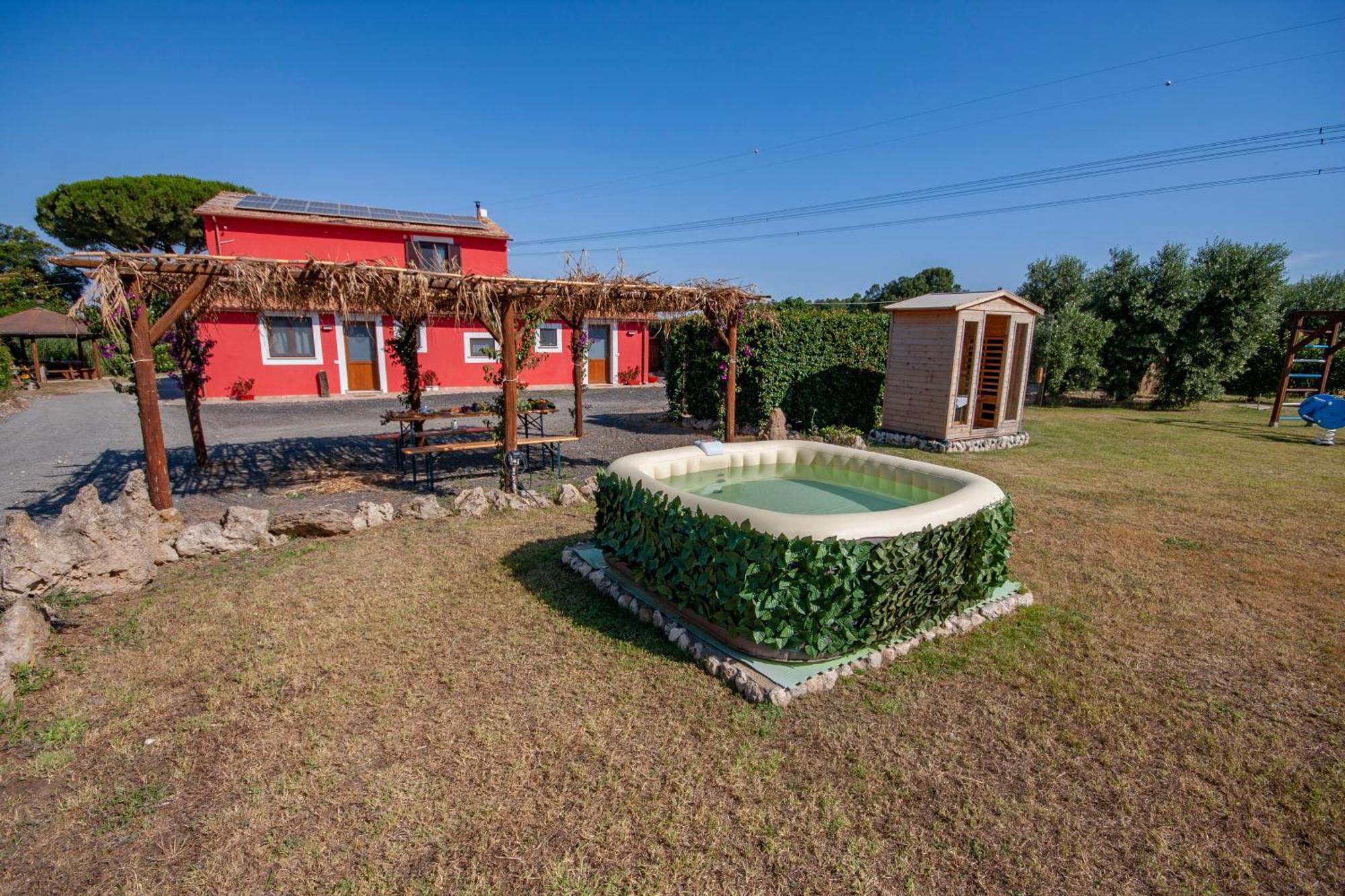 Agriturismo L'Istrice Di Gio Montalto di Castro Exteriör bild