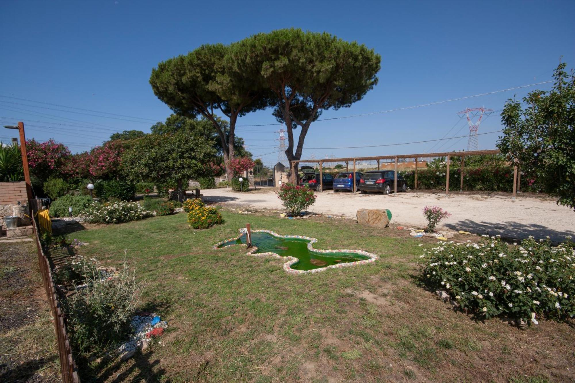 Agriturismo L'Istrice Di Gio Montalto di Castro Exteriör bild